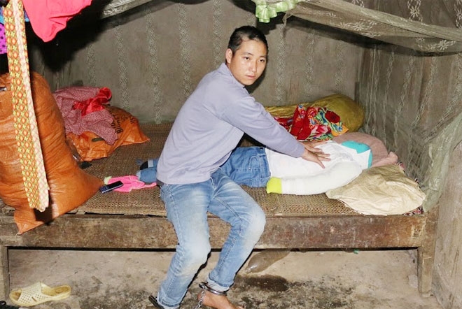 khoi to chu ruot doi bai nhieu lan xam hai chau gai hinh anh 1