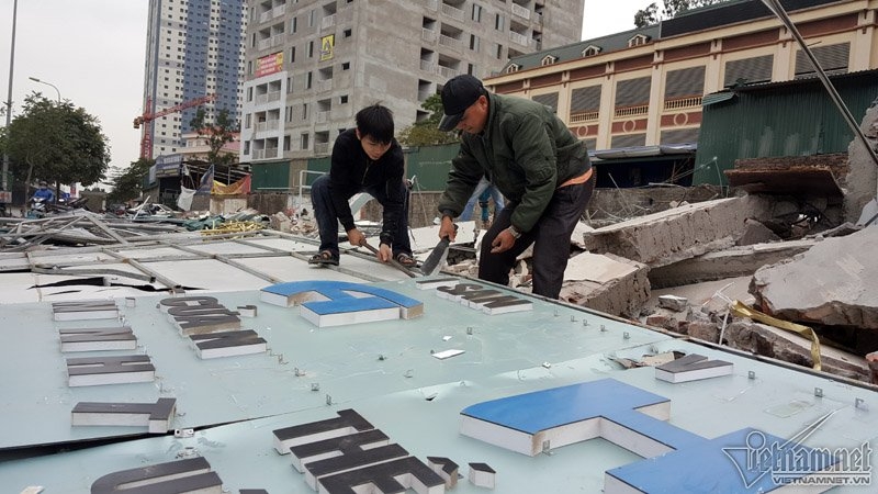 dẹp vỉa hè, vỉa hè, vỉa hè Hà Nội, công trình lấn chiếm