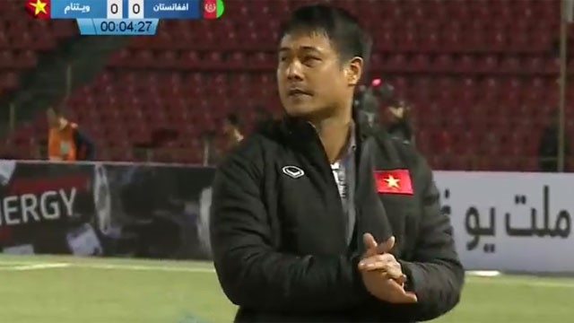 Afghanistan vs DTVN (0-0, H1): Cong Phuong da ho cong hinh anh 2