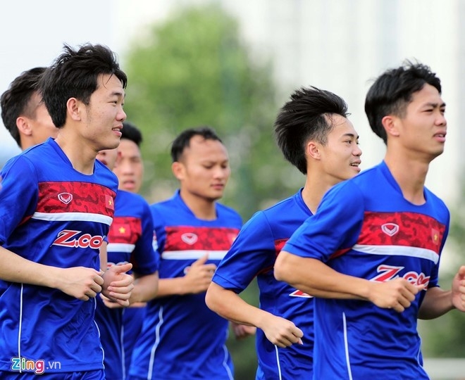 DT Afghanistan vs DTVN: Cong Phuong da tien ve cong hinh anh 3