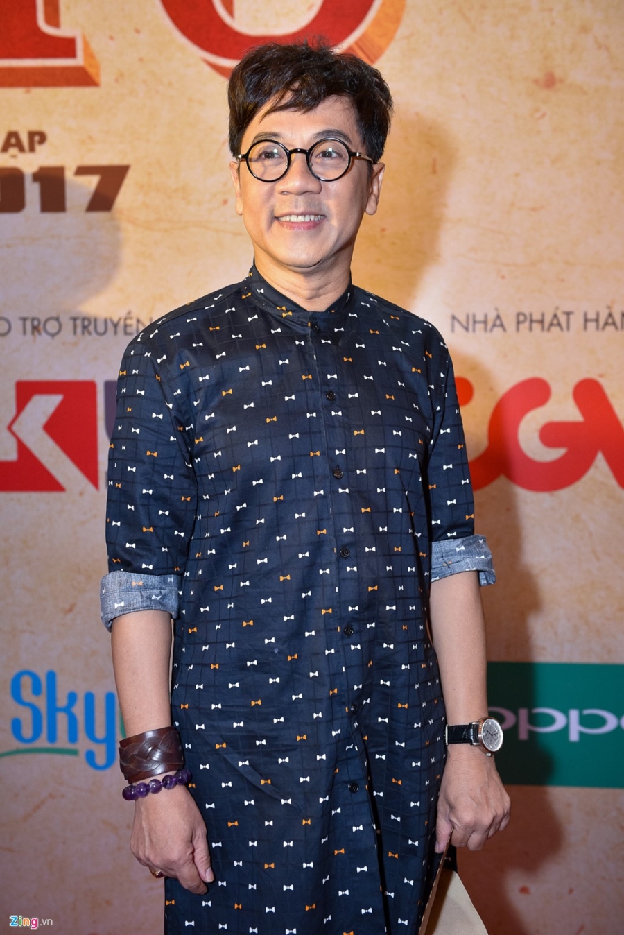 Dan sao Viet du su kien cong chieu phim 'Lo to' hinh anh 6