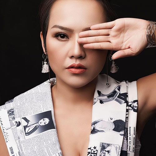 thai thuy linh giang hoa voi mc thanh trung sau vu to 