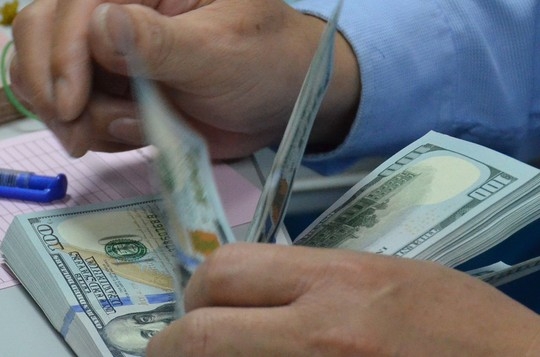 Trần lãi suất huy động USD hiện ở mức 0%/năm (ảnh minh họa). 