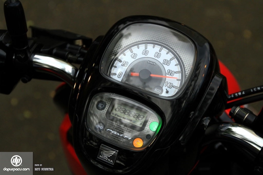 Honda Scoopy hoan toan moi gia khoang 1.335 USD hinh anh 4