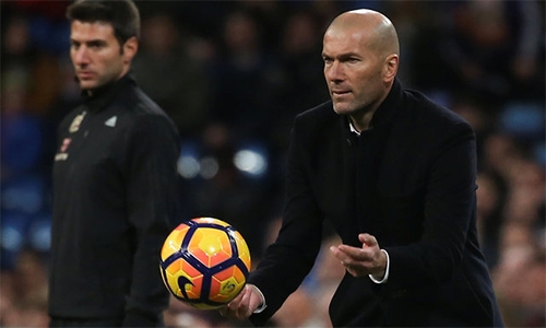 zidane-mien-nhiem-voi-virus-fifa