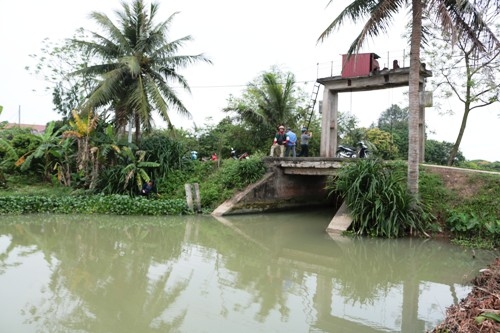 ke-hoach-tan-doc-quyt-tien-trung-so-de-cua-me-con-goa-phu-1