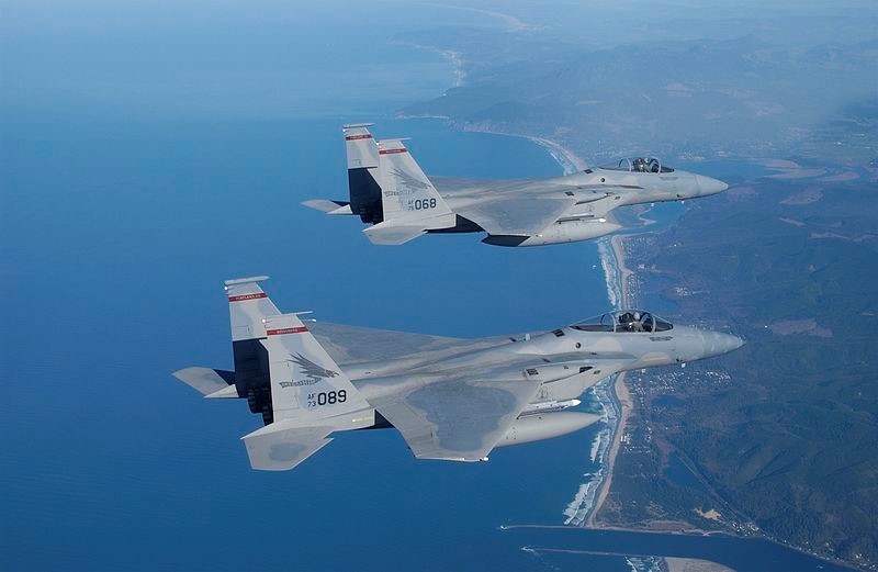 My cho nghi huu chien dau co bat kha chien bai F-15 hinh anh 9