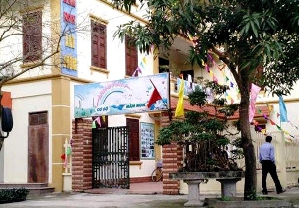 Be gai tu vong do nga tu tang 3 co so mam non tu thuc hinh anh 1