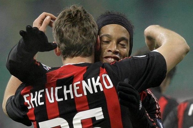 Cong Vinh se don Ronaldinho va Shevchenko tai Viet Nam hinh anh 1