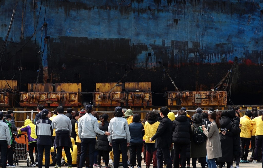 Pha Sewol da cap ben cuoi cung sau 1.080 ngay hinh anh 5