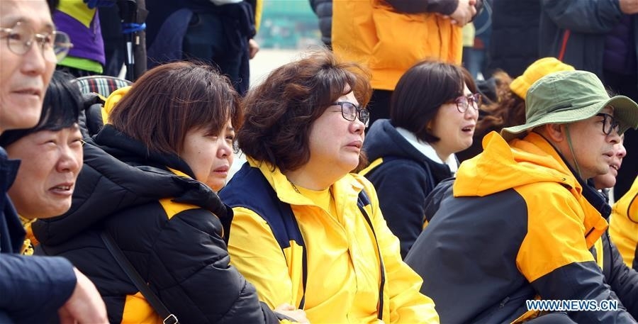 Pha Sewol da cap ben cuoi cung sau 1.080 ngay hinh anh 7