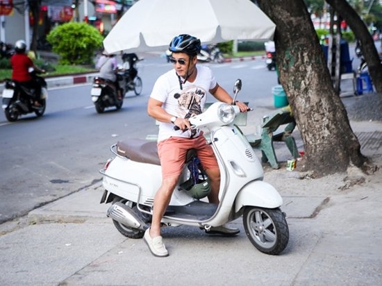 Lý Hùng, Lý Hương, sao Việt