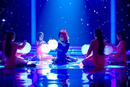 ca sĩ bí ẩn, việt Hương, chí tài, sao việt