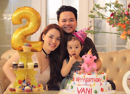 Tin tức showbiz, tin tức giải trí, tin tức giải trí trong ngày, tin tức sao Việt, Hoài Linh, Kỳ Hân, Huyền My, Phan Đinh Tùng, Ngọc Trinh.