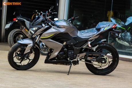 Kawasaki Z300 ABS 2017 'chot gia' 139 trieu tai Viet Nam - Anh 2