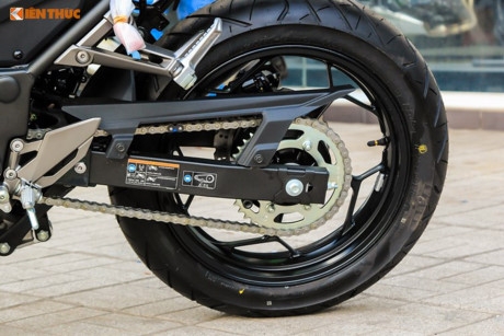 Kawasaki Z300 ABS 2017 'chot gia' 139 trieu tai Viet Nam - Anh 9