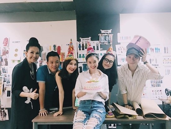 Tin tức showbiz, tin tức giải trí, tin tức sao Việt, tin tức giải trí trong ngày, Hari Won, Trấn Thành, Ngọc Trinh, Thanh Hằng