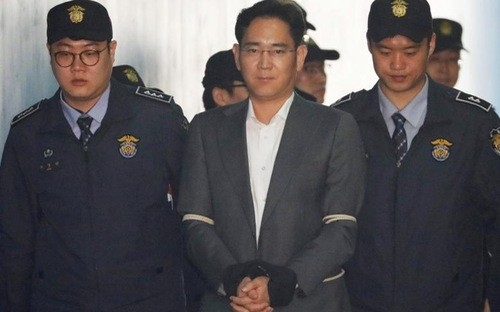 Nguoi thua ke Samsung doi mat nguy co 20 nam tu hinh anh 1