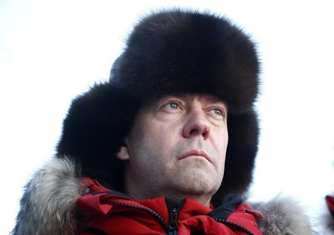 Thu tuong Medvedev: My con 'cach mot buoc nua' la dung do voi Nga hinh anh 1