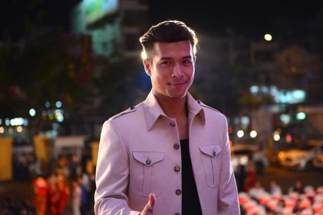 Nghệ sĩ Việt rạng rỡ trên thảm đỏ giải Cánh Diều  