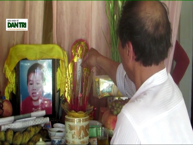 Gia đình tổ chức lo hậu sự cho cháu trai
