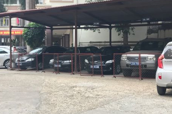 Hà Nội, xe biếu tặng, doanh nghiệp tặng xe, tặng xe