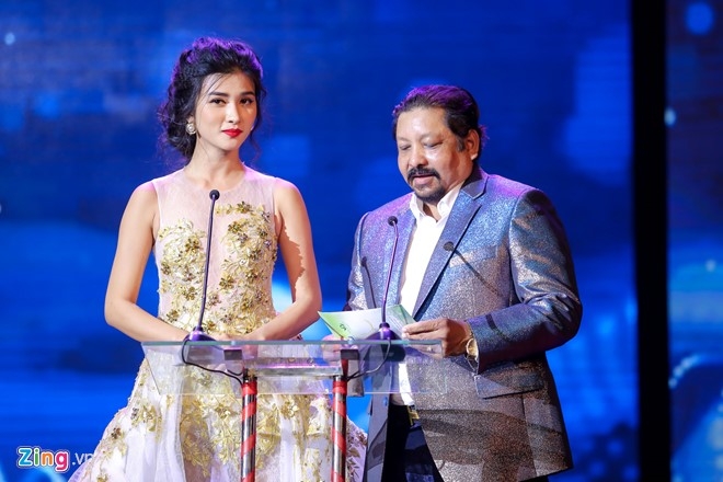 Hong Anh, Nguyen Khang bi nhan xet la MC tham hoa o Canh dieu 2017 hinh anh 2