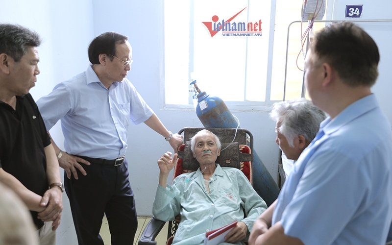 Xuân Bắc, Công Lý, Vân Dung, Duy Thanh, sao Việt