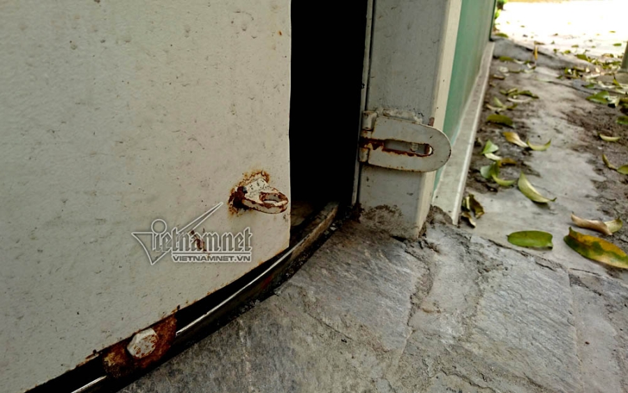 nhà vệ sinh, nhà vệ sinh công cộng