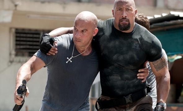 Loạt phim ăn khách “Fast & Furious” với 7 phần phim đã ra rạp, thu về doanh số gần 4 tỷ USD.