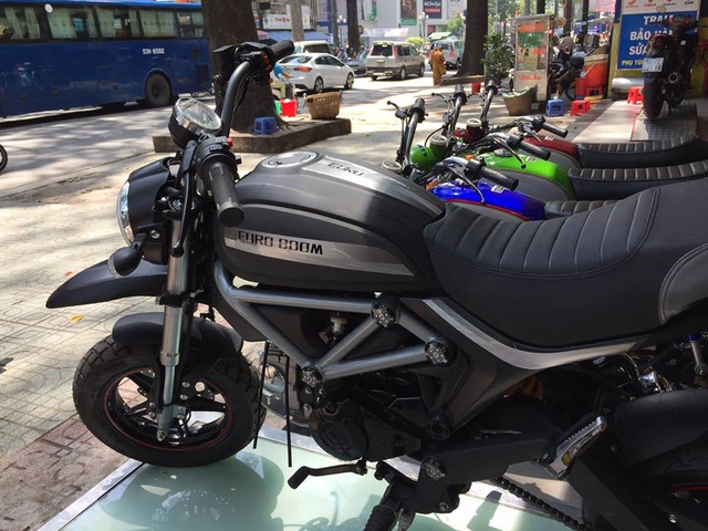 Xuất hiện phiên bản nhái Ducati Scramber 36 triệu Đồng tại Sài thành - Ảnh 6.
