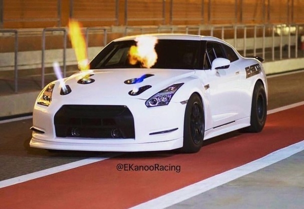 10 chiec Nissan GT-R tang toc nhanh nhat the gioi hinh anh 5