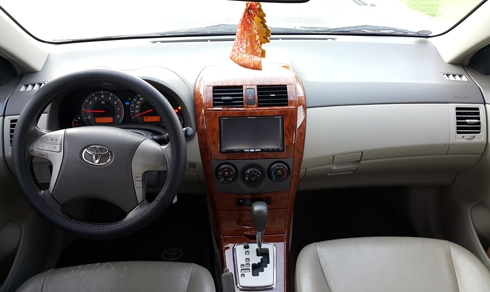 toyota-altis-2009-moi-nam-lo-10-trieu-dong-1