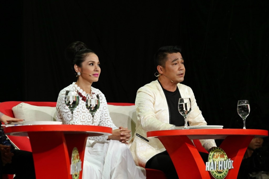 Viet Trinh nin tho vi man ao thuat nguy hiem cua Vo Minh Lam hinh anh 4