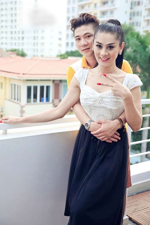 lam chi khanh - tu nam ca si thu sinh den nguoi dan ba doan truong vi yeu - 3