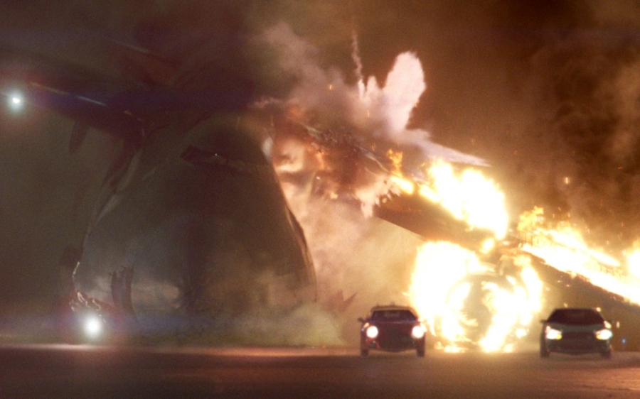 Nhung pha hanh dong khong tuong cua loat ‘Fast & Furious’ hinh anh 3