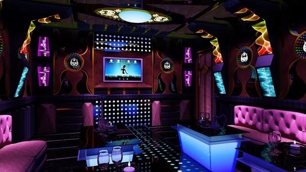 Việc thu phía bản quyền tác giả âm nhạc trên các bài hát Karaoke ở các cơ sở kinh doanh dịch vụ Karaoke sẽ được triển khai rộng rãi vào Quý III năm 2017. Ảnh: TL.
