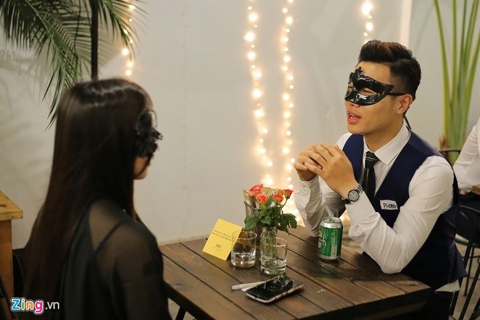 Gioi tre Ha thanh hen ho giau mat trong ngay Valentine den hinh anh 4