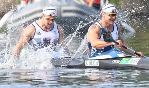 Rúng động cuộc điều tra đổi tình dục lấy suất khoác áo tuyển quốc gia canoeing Anh - ảnh 2