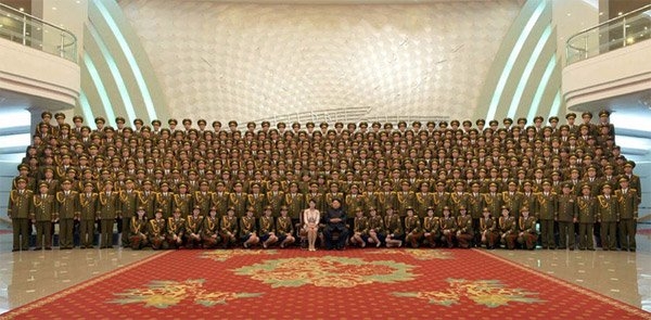 vợ Kim Jong Un, chân dung, Ri Sol Ju, Kim Jong Un