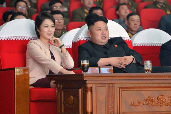 vợ Kim Jong Un, chân dung, Ri Sol Ju, Kim Jong Un