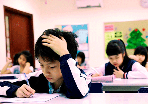 “dung bat tre hoc bang su ep buoc chan chuong!” hinh anh 1