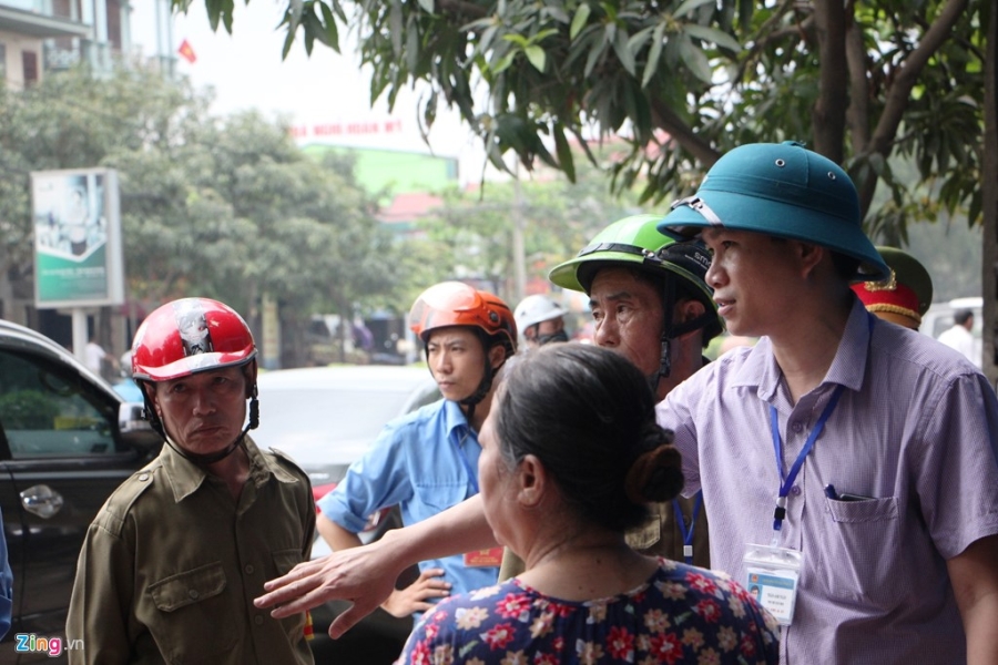 Nghe An don dep via he bang may khoan pha, bua ta hinh anh 2