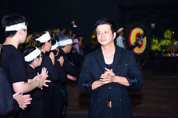 nghe-si-ha-noi-dau-buon-den-tien-biet-nsut-duy-thanh-11