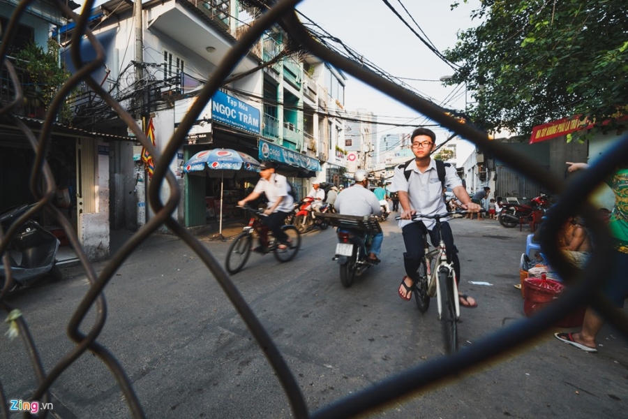 Xom giang ho Ma Lang - noi anh sang mat troi la thu xa xi hinh anh 1