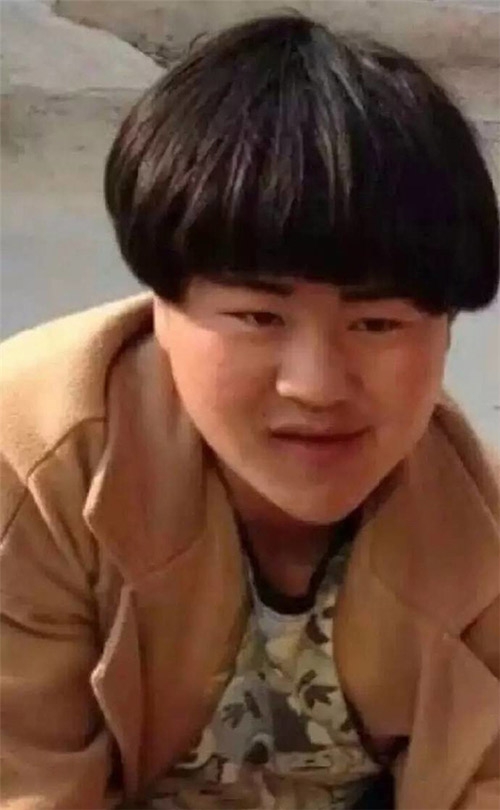 hotgirl tu xung 