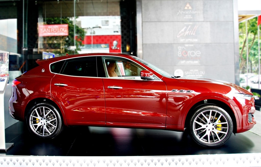 Maserati Levante ban dac biet trung bay o Sai Gon hinh anh 2