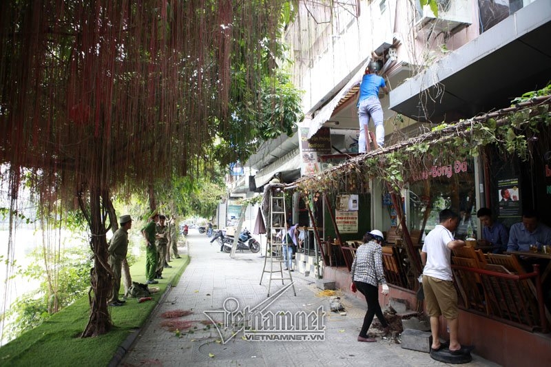 giành vỉa hè, đòi lại vỉa hè, lấn chiếm vỉa hè, vỉa hè Hà Nội