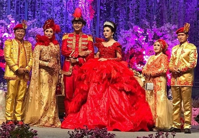 Co dau so huu bo vay cuoi nhieu like nhat Instagram hinh anh 6