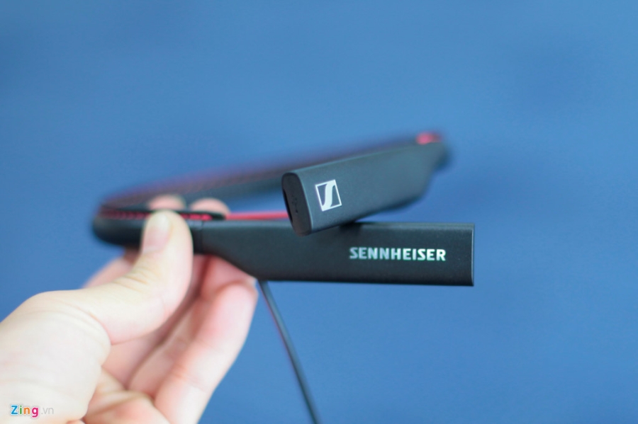 Mo hop tai nghe khong day Sennheiser gia 5,3 trieu dong hinh anh 4